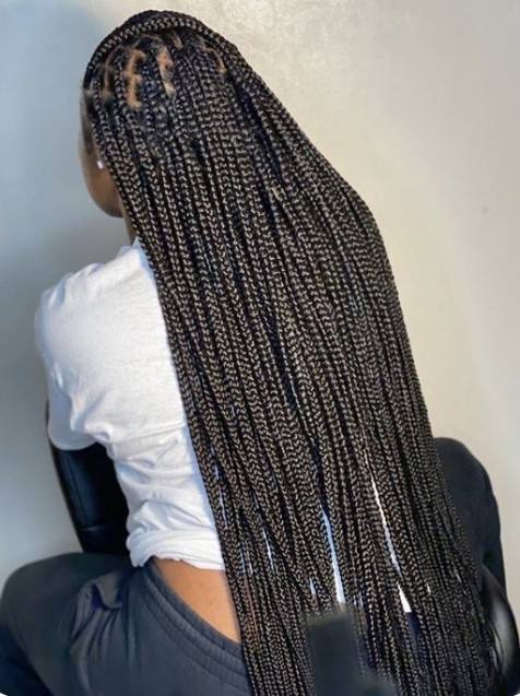 Julie Coiffure - box-braid - cliquer pour voir toutes les photos